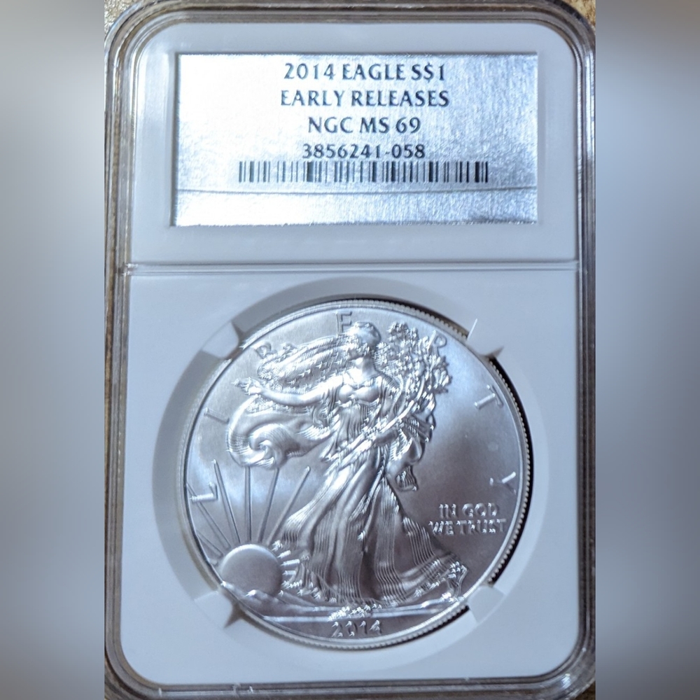 2014 walking liberty silver 1 dollar